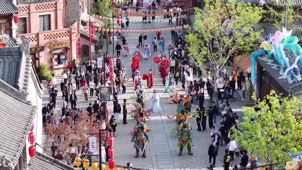 九游娱乐新华视点｜清明赏花文旅热 点燃消费新引擎(图9)