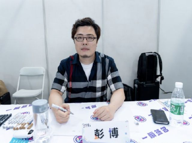 九游娱乐上海“声”产力系列报道① 彭博谈中式配音：让角色有灵魂而不仅仅是有声音(图1)