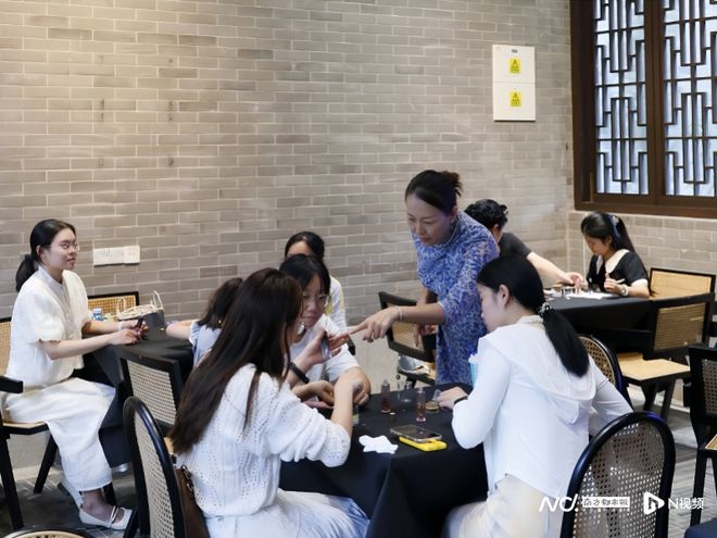 九游娱乐“中国诗词之城”广州国庆假期接待游客1738万人次(图7)