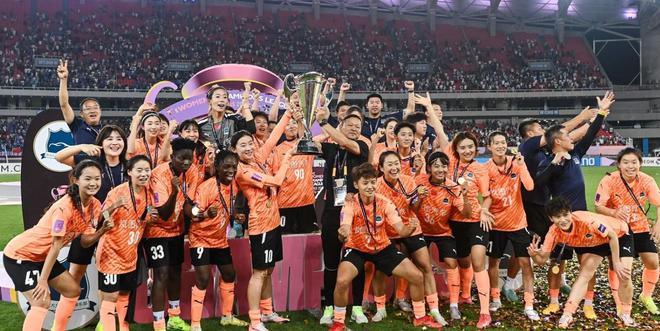 感谢祝福武汉女足向三镇、成都等6家俱乐部发送感谢信九游娱乐(图1)