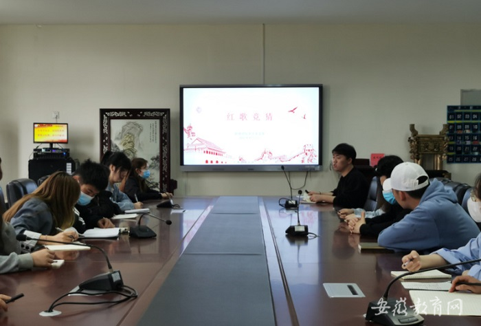 我省民办院校、职业院校扎实开展党史九游娱乐学习教育(图2)