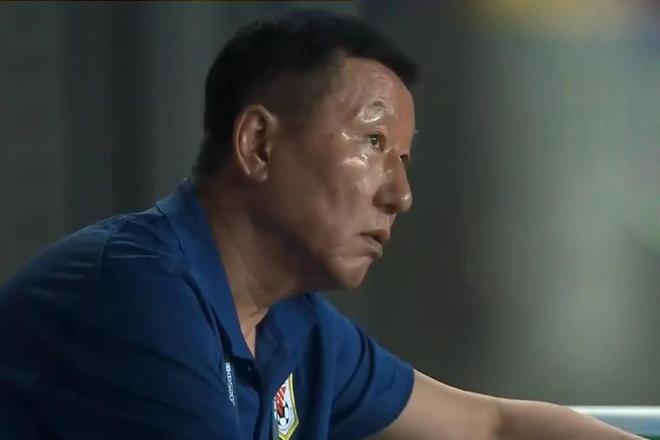 球员内讧 老崔在混 高层不怕流失成空盘？23九游娱乐万元余额还能撑多久？(图1)