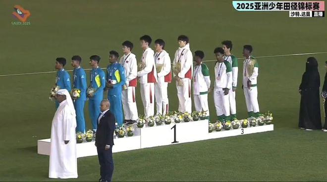 雅安一小伙子李永杰九游娱乐勇夺亚洲少年（U18）田径锦标赛男子异程接力项目冠军！(图1)