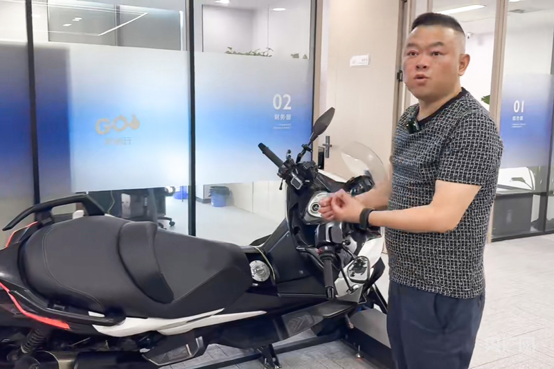【问道创新·渝见先锋】258项专利九游娱乐 智能网联为摩托车装上“云端大脑”(图1)