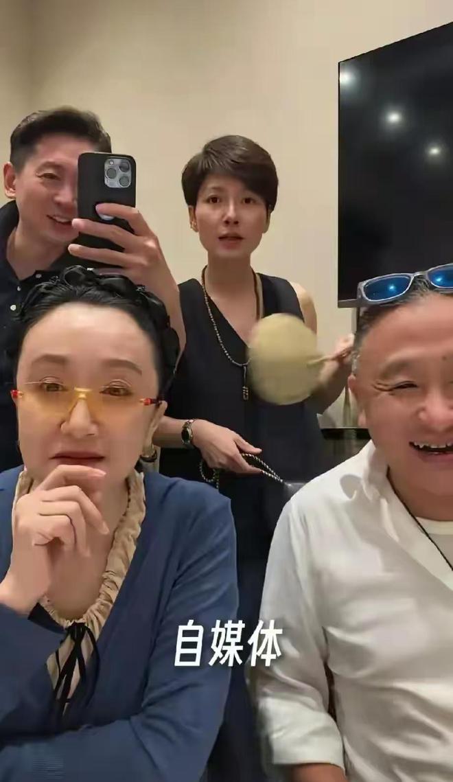 池华琼曝九游娱乐与战士强恩怨表示与吉雪萍永不相见背后故事太扎心(图6)