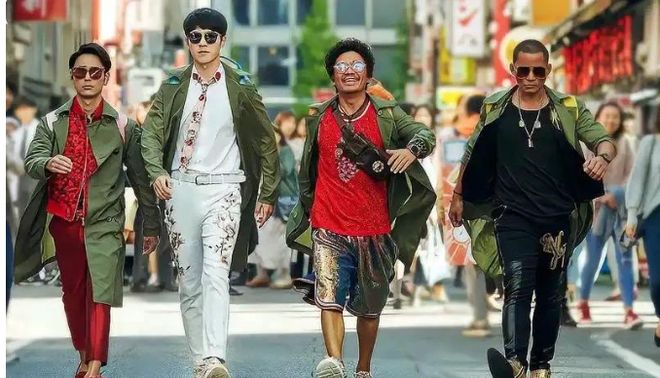 明明九游娱乐挂着“零蛋”却称“百亿票房先生”求求这3位演员别吹了(图13)