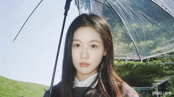 女演员长相多重要九游娱乐？看《陷入我们的热恋》中刘浩存和张昕懿就懂了(图31)