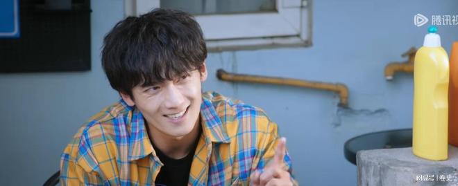 女演员长相多重要九游娱乐？看《陷入我们的热恋》中刘浩存和张昕懿就懂了(图29)