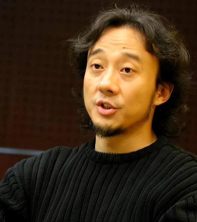 九游娱乐放弃国籍、替日洗白口出狂言的赵立新如今彻底活成了笑话(图1)