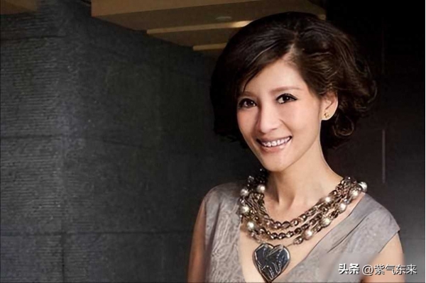 九游娱乐回顾：沈星私生活有多混乱？和冯小刚夜宿8小时陈红老公为其花1000万？(图4)