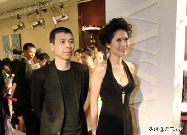 九游娱乐回顾：沈星私生活有多混乱？和冯小刚夜宿8小时陈红老公为其花1000万？(图5)