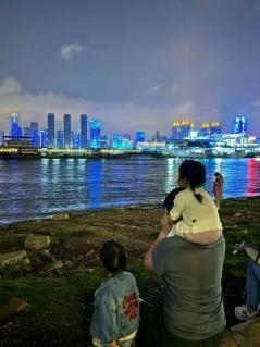 喜马拉雅配音赚钱是真的吗？奶爸“带娃+配音”双轨实践给出答案九游娱乐(图2)