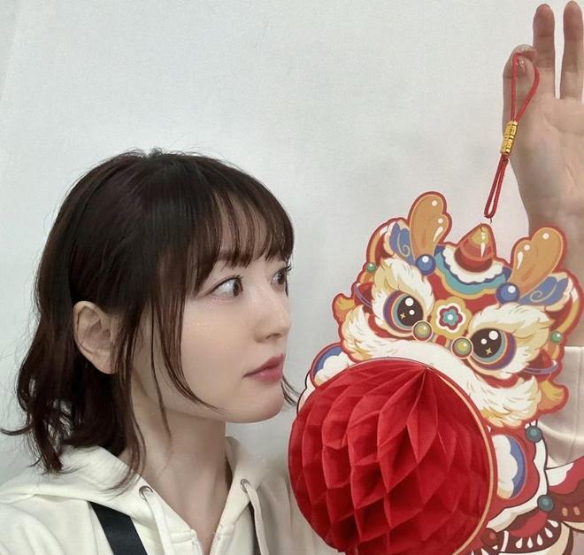 九游娱乐“表情包女神”花泽香菜官宣离婚结束与老公长达5年婚姻(图10)