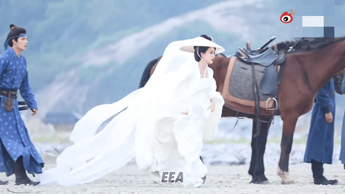 演员吴汉坤拍戏现九游娱乐场致孟子义摔倒发文道歉(图1)