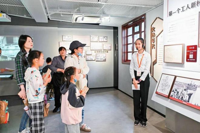 解码居九游娱乐住基因、社区空间再造、未来居住畅想……杨浦青少年探索“我们的美好生活”