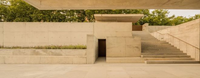 九游娱乐全阳台的四代宅混凝土交付成新样板(图3)