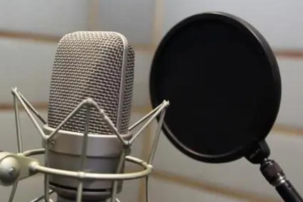 九游娱乐炸场预警！舒淇胡歌领衔全明星阵容三大顶流IP承包全年期待(图1)