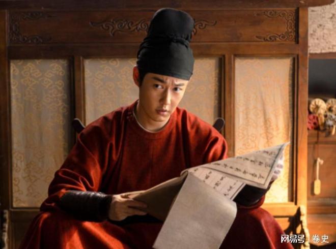 九游娱乐爸爸是国家一级演员出道15年不温不火36岁靠《四喜》终于红了(图14)