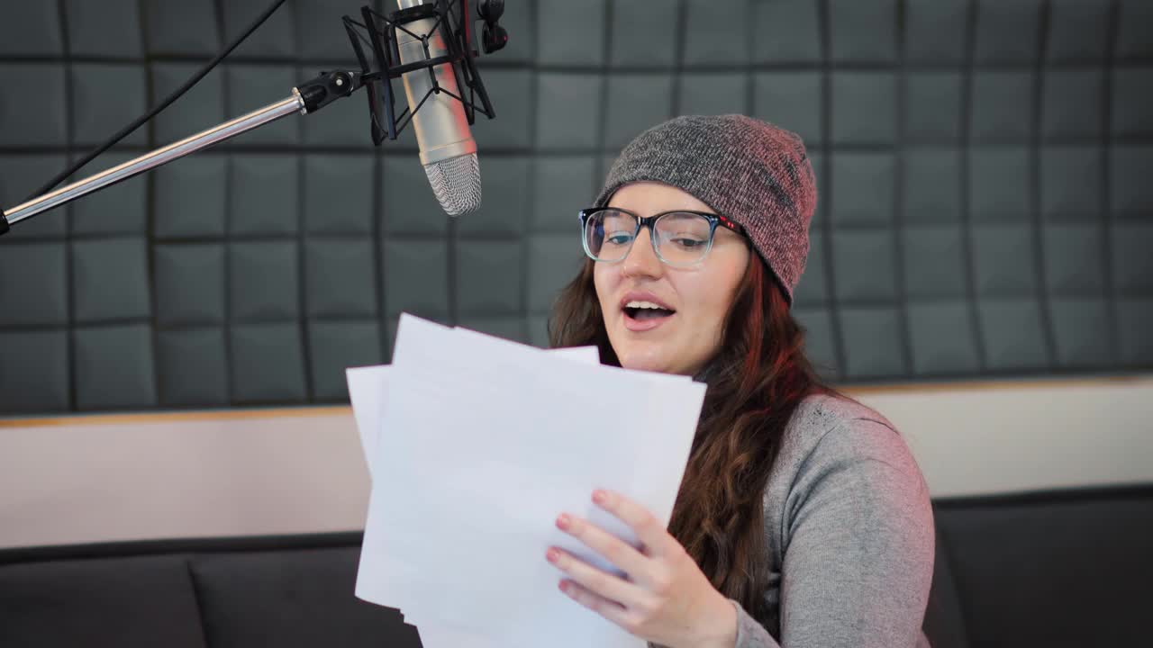 重温经典译制配音魅力 上译《控方证人》定档12月九游娱乐5日