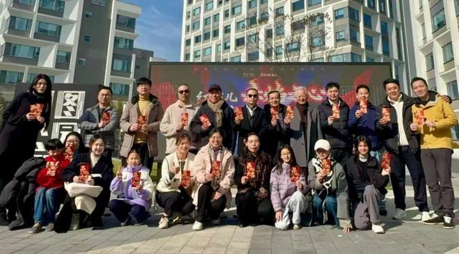 九游娱乐松江影视企业出品!国内首部全流程AIGC动画电影《红孩儿:赤焰之心》开机(图3)