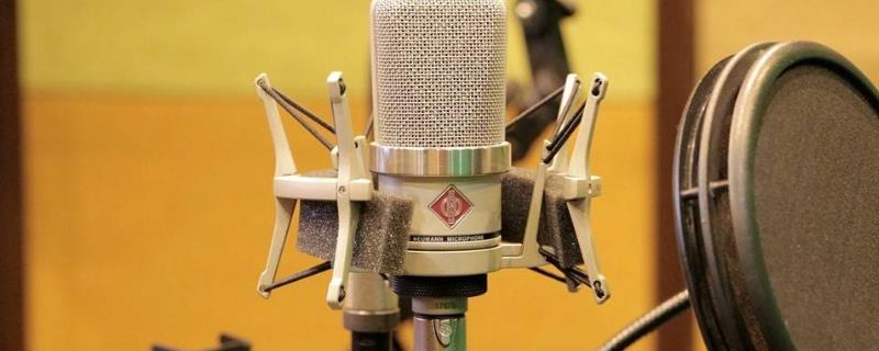 九游娱乐动画配音与其他配音的区别前者更加夸张且富有张力