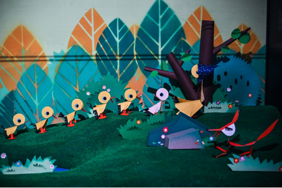 重庆来福士新春双重焕新 《我九游娱乐们一起爱着的上美影》上美影经典动画回顾展首登山城艺术驻留季共启无界美学(图8)