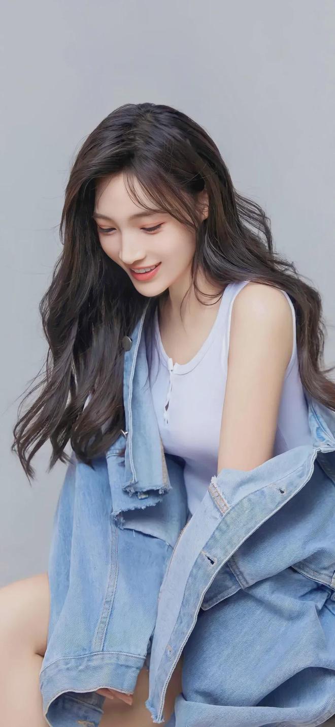 九游娱乐欧美成 人影片 aⅴ免费观看 - 欧美成 人影片 aⅴ免费观看下载安装版V(图1)