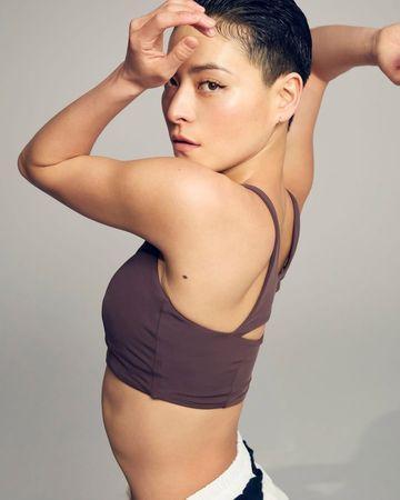 九游娱乐曾与三浦春马热恋！菅原小春闪电宣布结婚…对象是大14岁男星(图1)