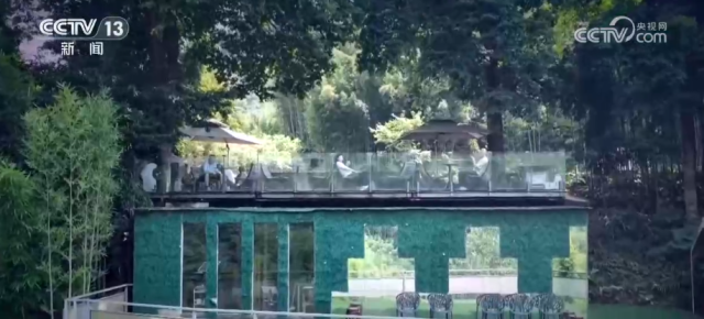 银幕“种草”打卡老厂房、踏浪赏九游娱乐景寻仙“影视IP+文旅”破圈激活消费新引擎(图3)