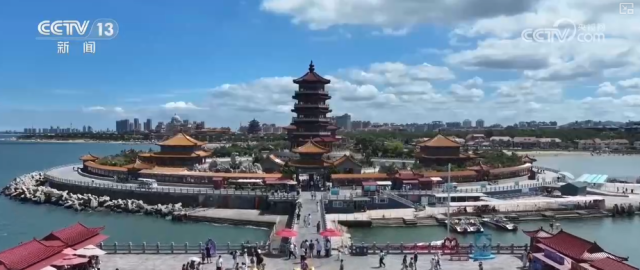银幕“种草”打卡老厂房、踏浪赏九游娱乐景寻仙“影视IP+文旅”破圈激活消费新引擎(图6)
